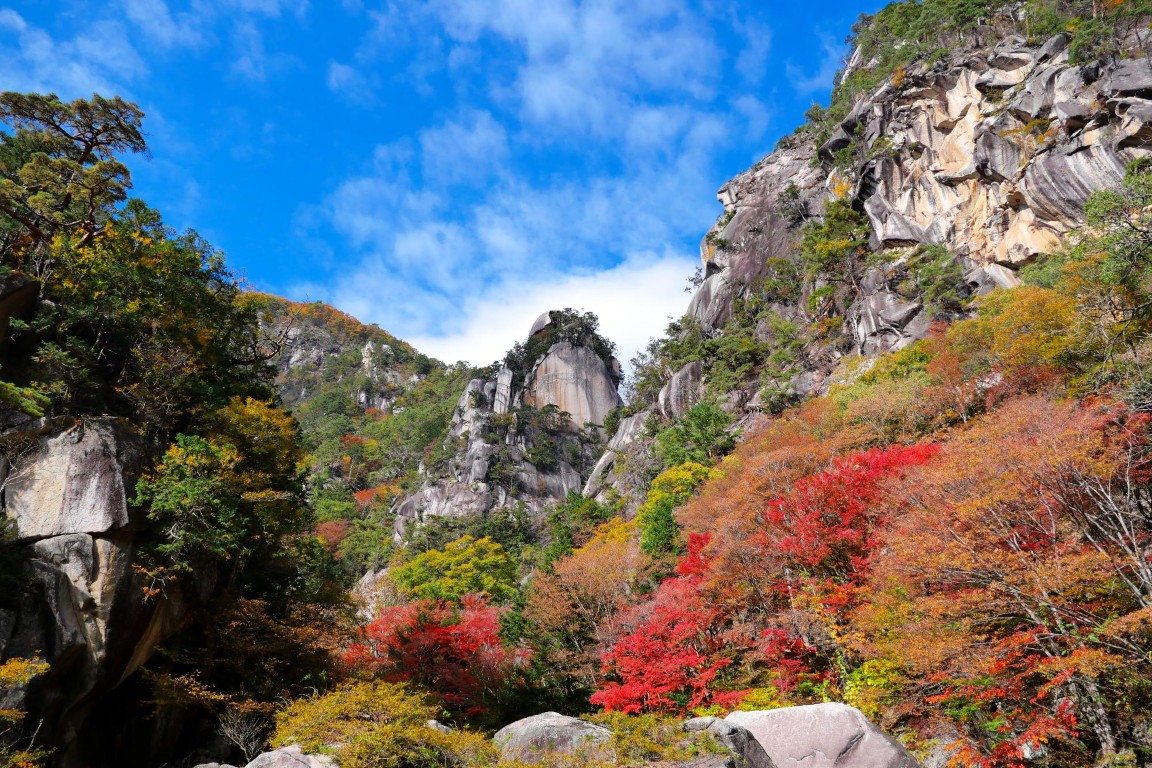 Mitake Shosenkyo — nature walk